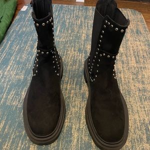 Zara suede boots